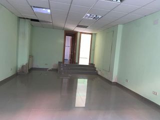 Local comercial en venta en Casco Histórico de Barajas en Madrid