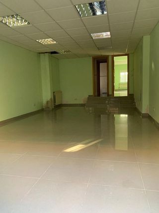 Local comercial en venta en Casco Histórico de Barajas en Madrid