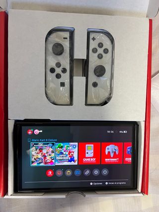 Nintendo Switch OLED Bianca e Nera