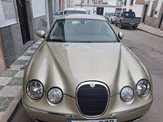 Jaguar S-Type executive