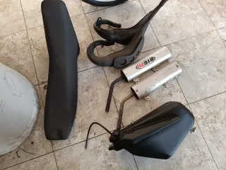 Asiento y depósito Fantic Caballero 50