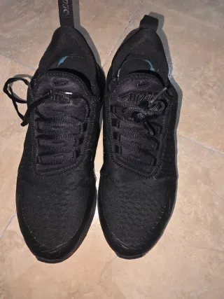 Nike Air Max 270 Originales