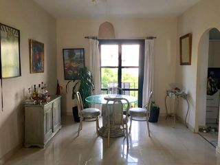 Piso en venta en Puerto Banús en Marbella