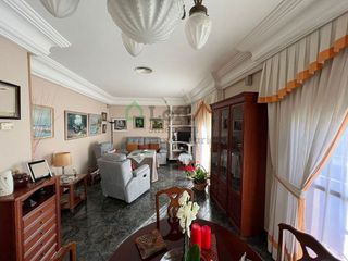 Edificio en venta en Maria Auxiliadora - Barriada LLera en Badajoz