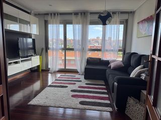 Piso en venta en Valdenoja - La Pereda en Santander