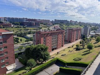 Piso en venta en Valdenoja - La Pereda en Santander