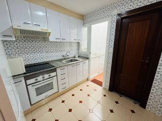 Casa adosada en alquiler en Moncada