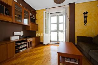 Piso en venta en Numancia - San Fernando en Santander