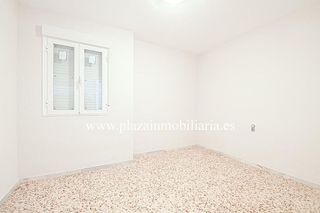 Piso en venta en Lucena