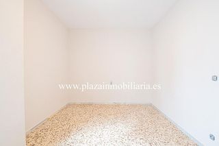 Piso en venta en Lucena
