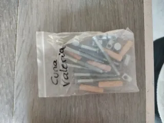 Cuna de bebé blanca