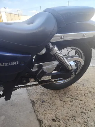 Oportunidad real. Moto Suzuki Marauder 250 cc