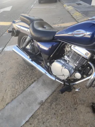Oportunidad real. Moto Suzuki Marauder 250 cc