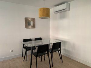 Se alquila habitación en Pedro Salvador, Sevilla.