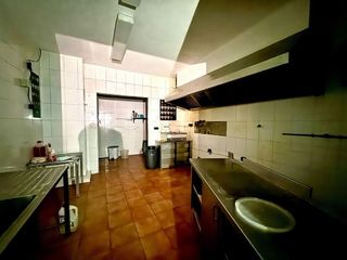 Local comercial en alquiler en Centre en Castelldefels