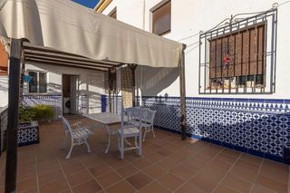 Chalet en venta en Illora