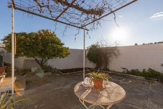 Chalet en venta en Illora