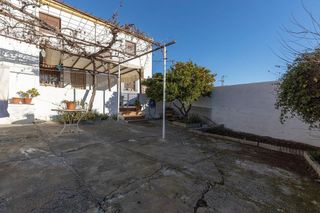 Chalet en venta en Illora