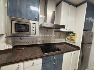 Casa adosada en venta en Villamediana de Iregua