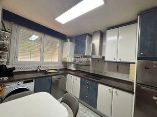 Casa adosada en venta en Villamediana de Iregua