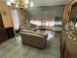 Casa adosada en venta en Úbeda