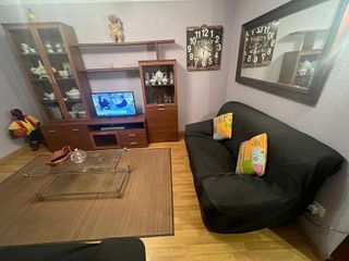 Piso en alquiler en Centro en Gijón