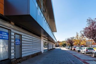 Local comercial en alquiler en Fuentebella-San Felix-El Leguario en Parla