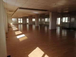 Oficina en alquiler en Colores - Entreparques en Sevilla