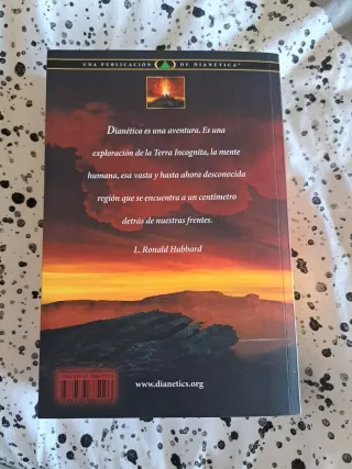 Dianética: El Poder del Pensamiento Sobre el Cu...