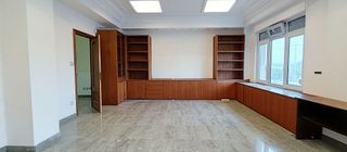 Oficina en alquiler en Centro - Ayuntamiento en Santander