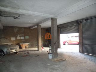 Local comercial en alquiler en La Chantría - La Lastra en León