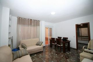 Piso en alquiler en Centro - Sagrario en Granada