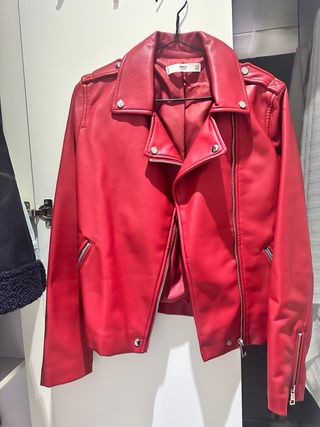 Chaqueta MANGO Roja Cuero