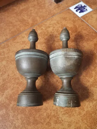 Remates Escalera Bronce Antiguos (2 Unidades)