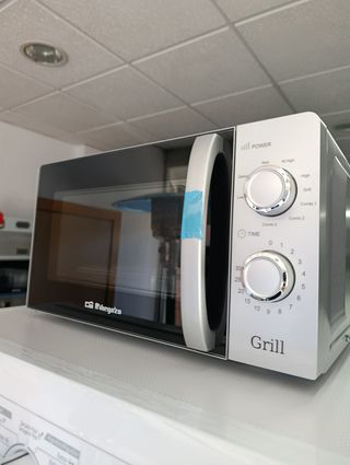 Microondas Orbegozo con Grill