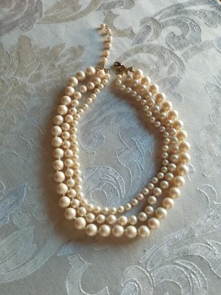 Collar de señora perlas multicapa