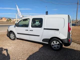 Nissan NV250 2021
