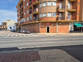 Se vende local comercial