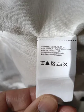 Cazadora vaquera Parfois estampada floral