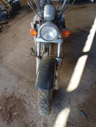 Suzuki Marauder 250