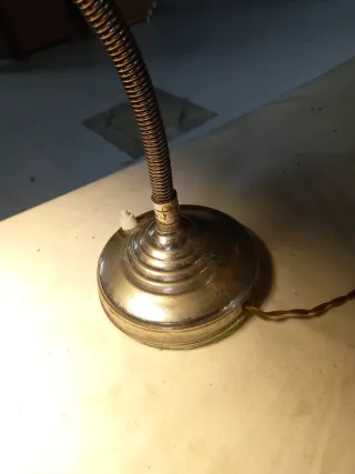 Lámpara Flexo Metálica Vintage