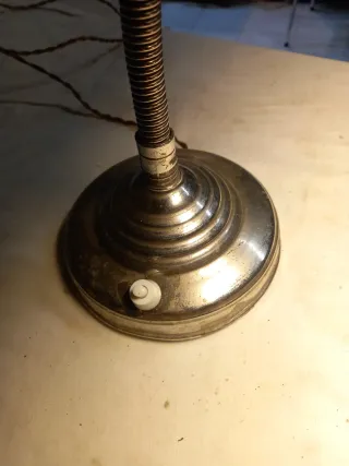 Lámpara Flexo Metálica Vintage