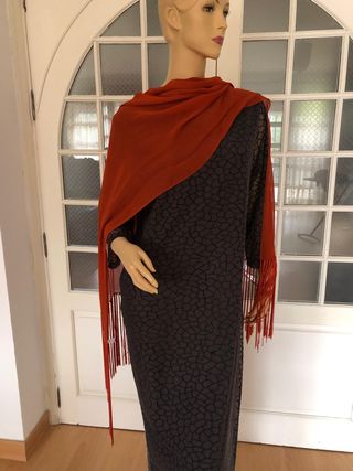 Vestido largo fiesta gris con brillo