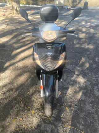 Honda SH 125cc Moto