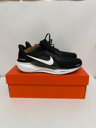 Nike Pegasus 41 Talla 42.5