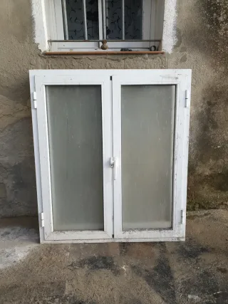 Ventana aluminio blanca doble cristal