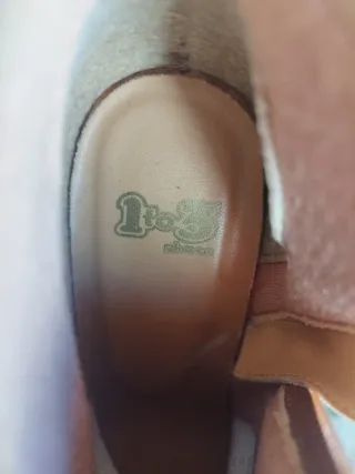 Botines tipo ante tacón marrón