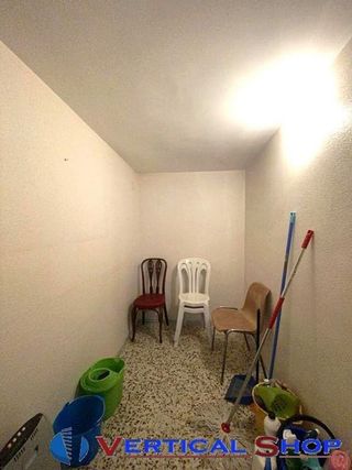 Local comercial en venta en Caudete