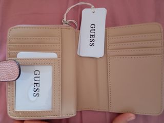 Cartera Guess Rosa Nueva con Etiqueta