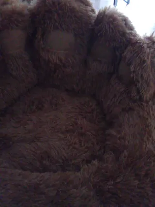 Cama para perro sin usar